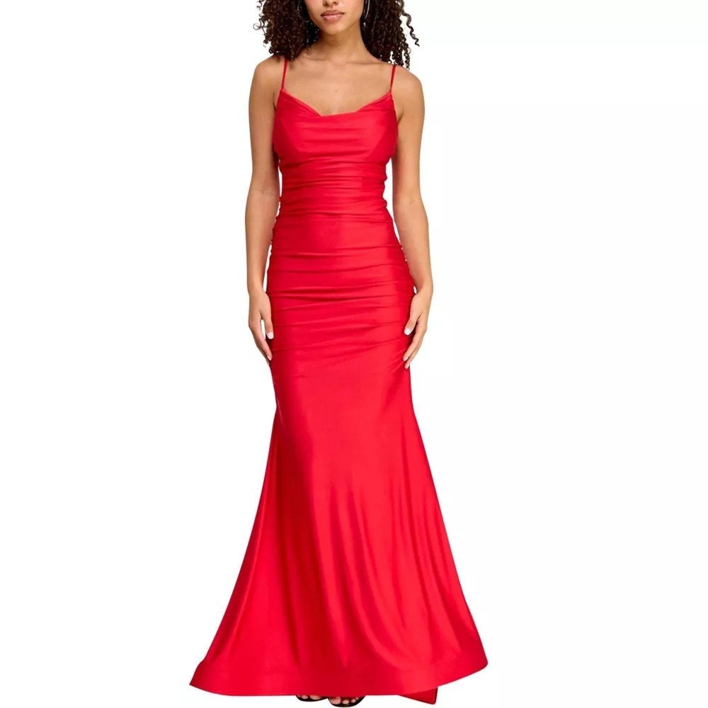 B Darlin Red Ruched Gown Size 9/10 NWT Formal Dress‎ Flaw Prom